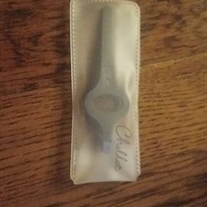 Chella slanted tip tweezers